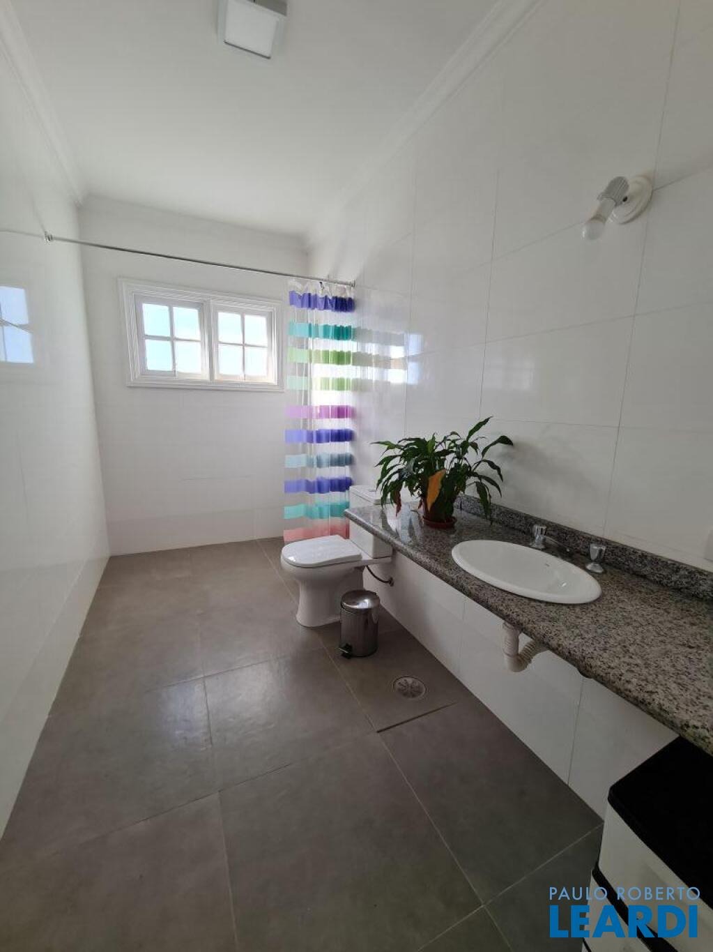 Casa de Condomínio à venda com 4 quartos, 265m² - Foto 19