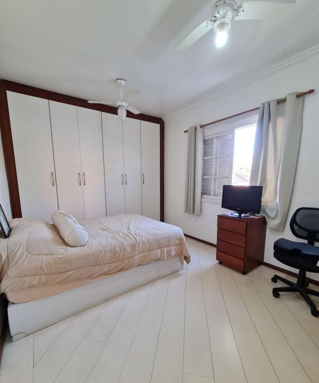 Casa de Condomínio à venda com 4 quartos, 265m² - Foto 15