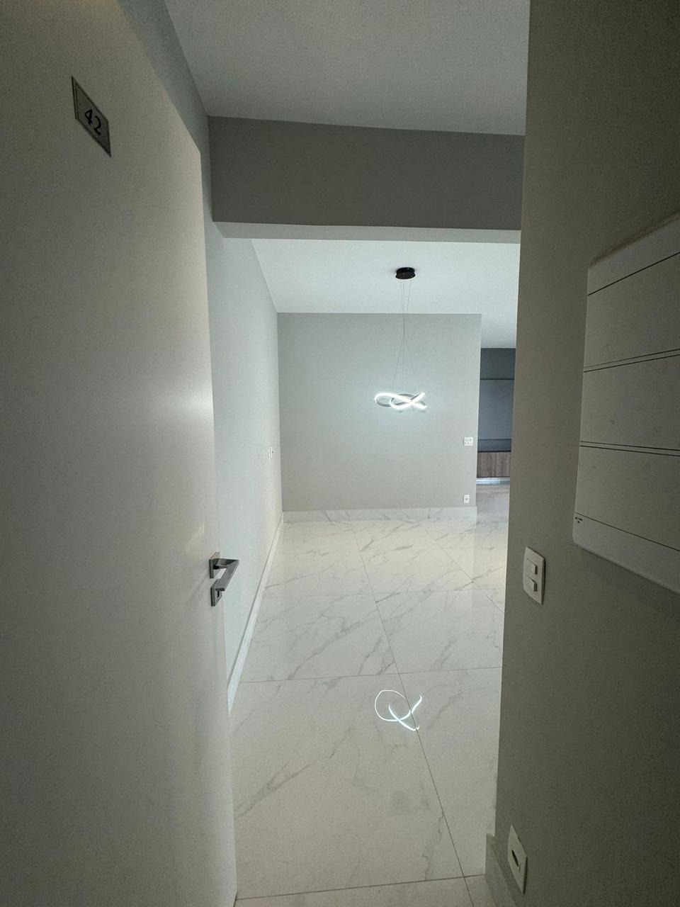 Apartamento para alugar com 2 quartos, 90m² - Foto 17