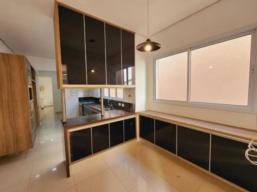 Casa de Condomínio à venda com 3 quartos, 422m² - Foto 10