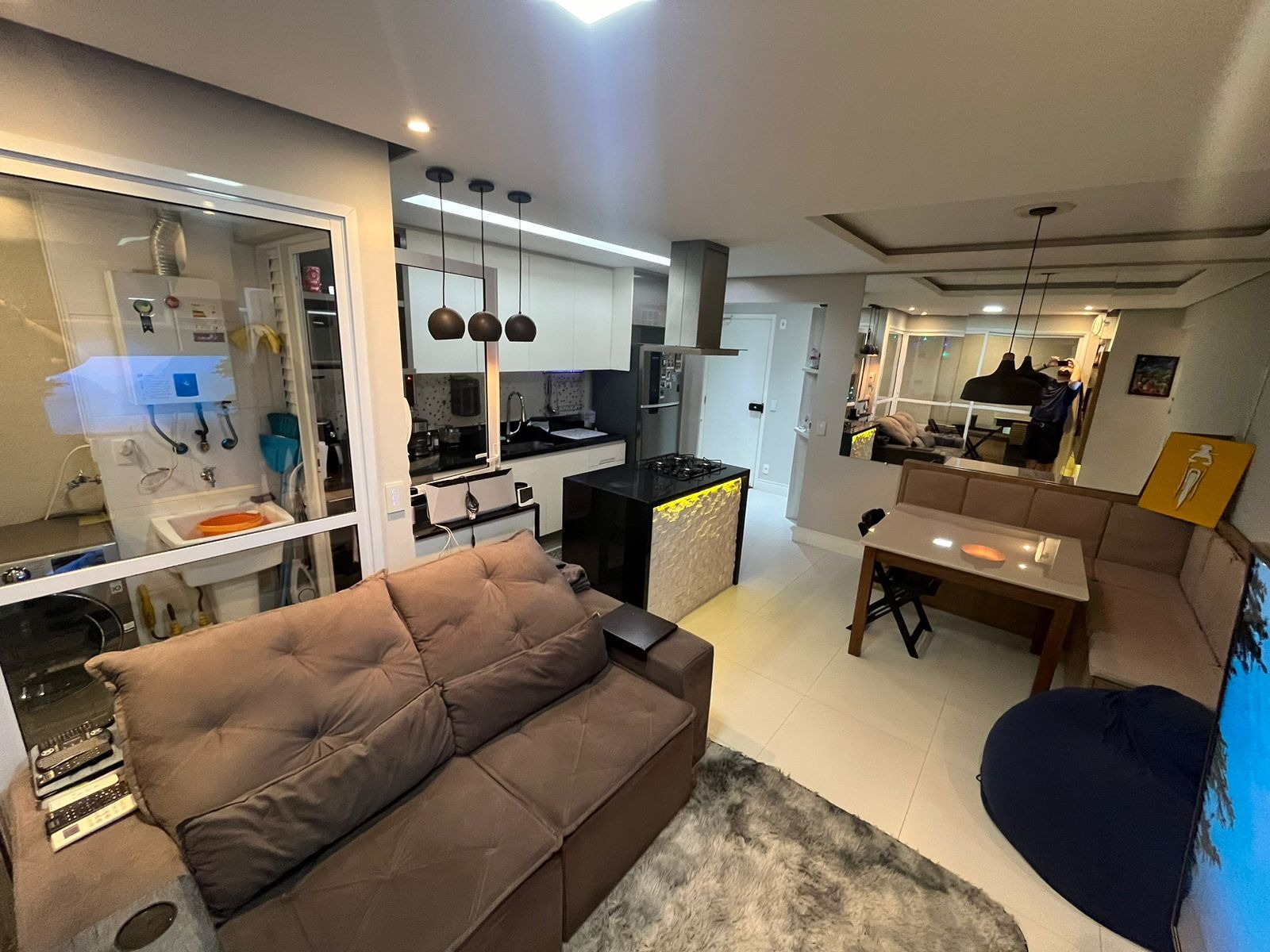 Apartamento à venda com 2 quartos, 66m² - Foto 1