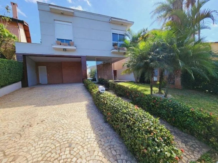 Casa, 3 quartos, 422 m² - Foto 1