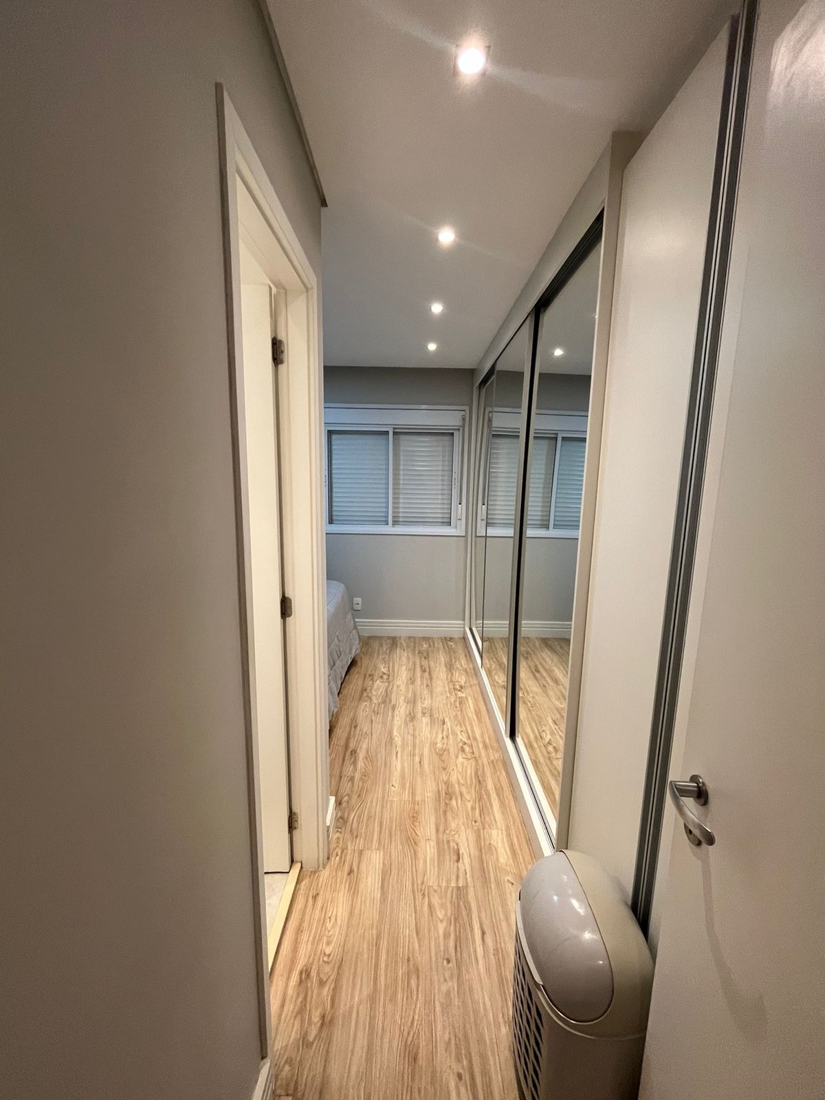 Apartamento à venda com 2 quartos, 66m² - Foto 11