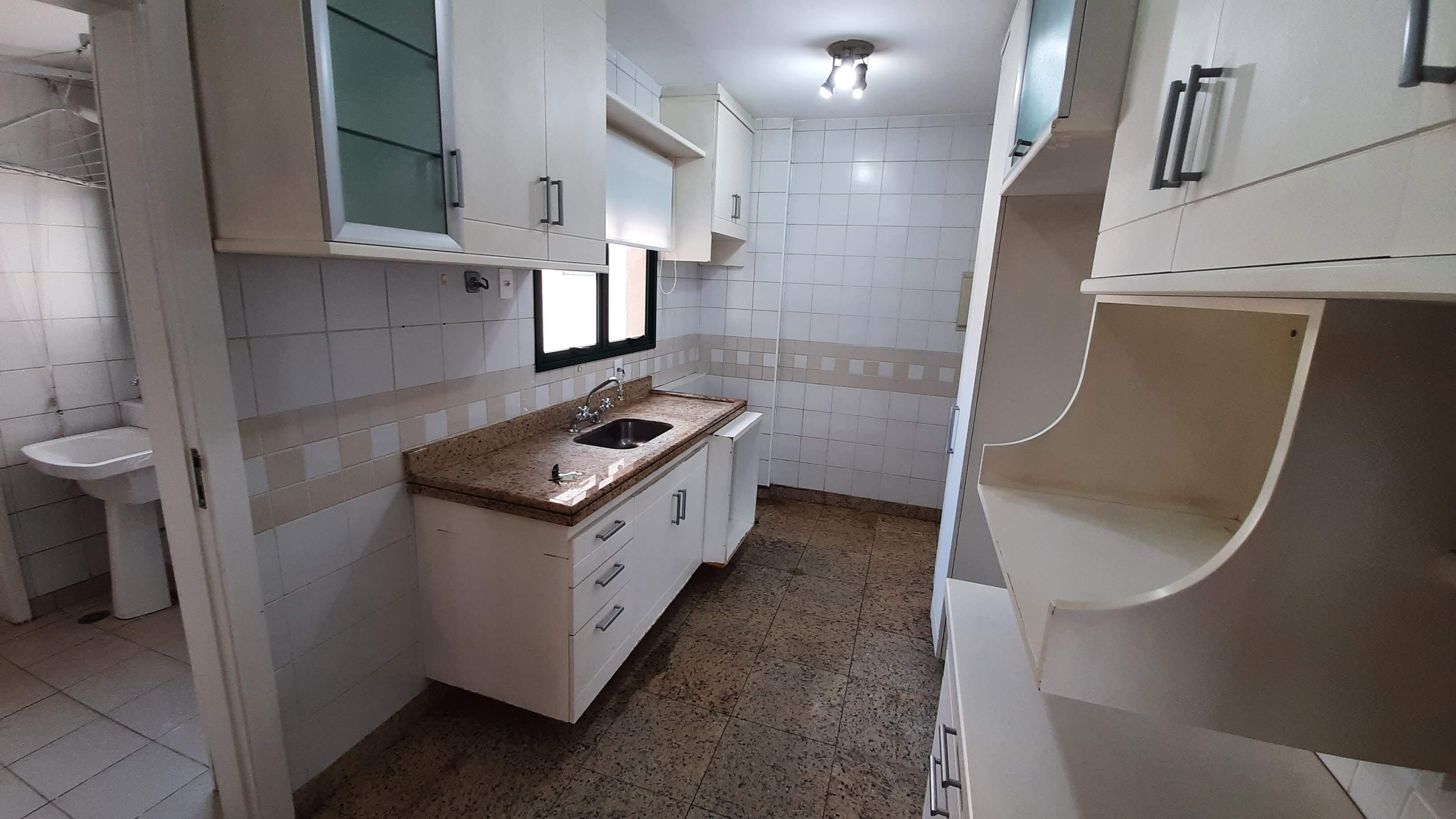 Apartamento para alugar com 2 quartos, 98m² - Foto 4