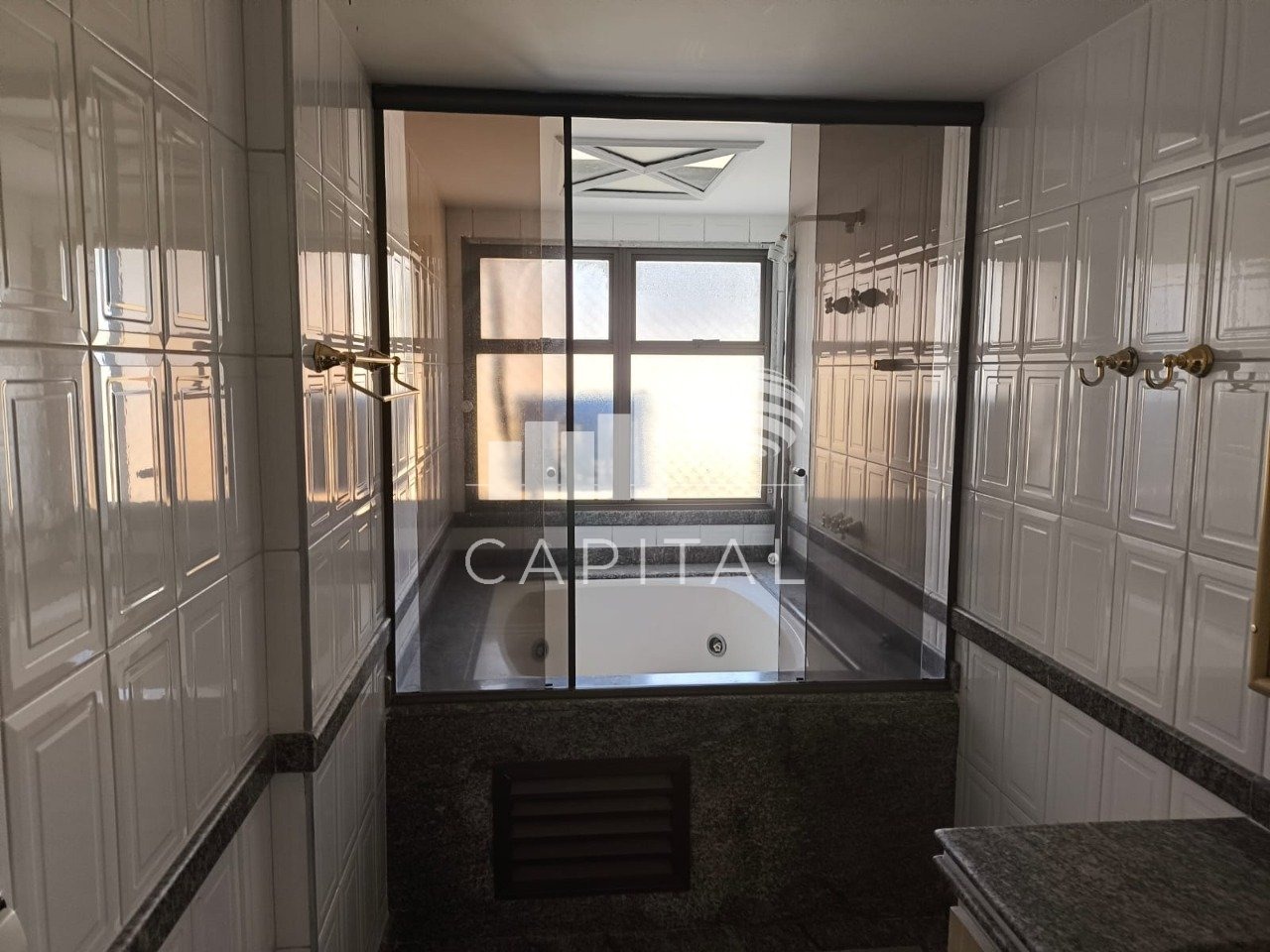 Apartamento para alugar com 4 quartos, 288m² - Foto 45