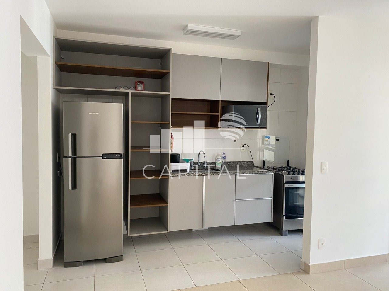 Apartamento para alugar com 2 quartos, 64m² - Foto 11