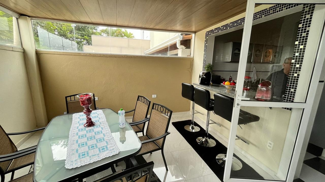 Casa de Condomínio à venda e aluguel com 3 quartos, 180m² - Foto 19