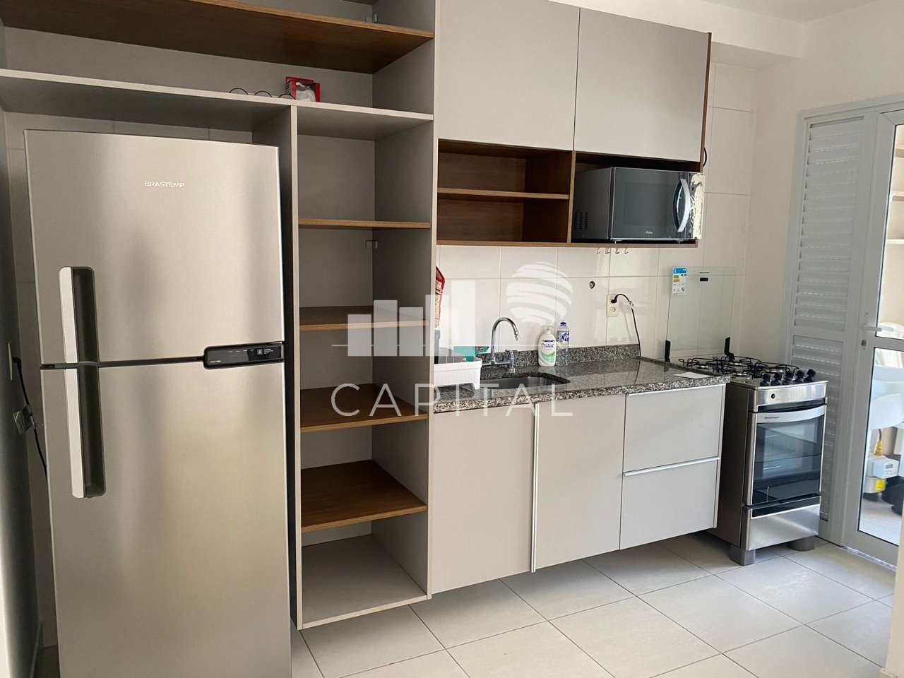 Apartamento para alugar com 2 quartos, 64m² - Foto 10