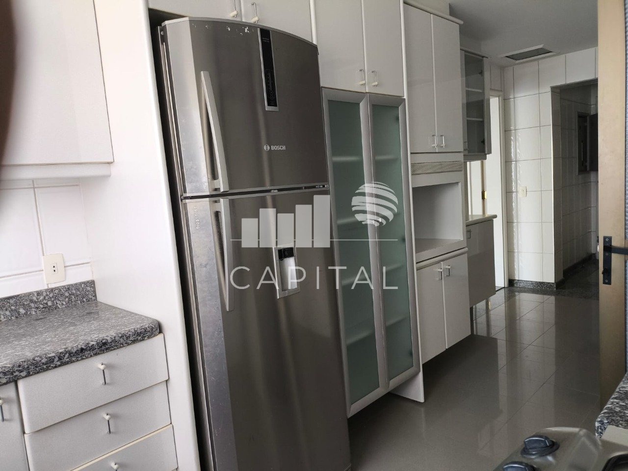 Apartamento para alugar com 4 quartos, 288m² - Foto 15