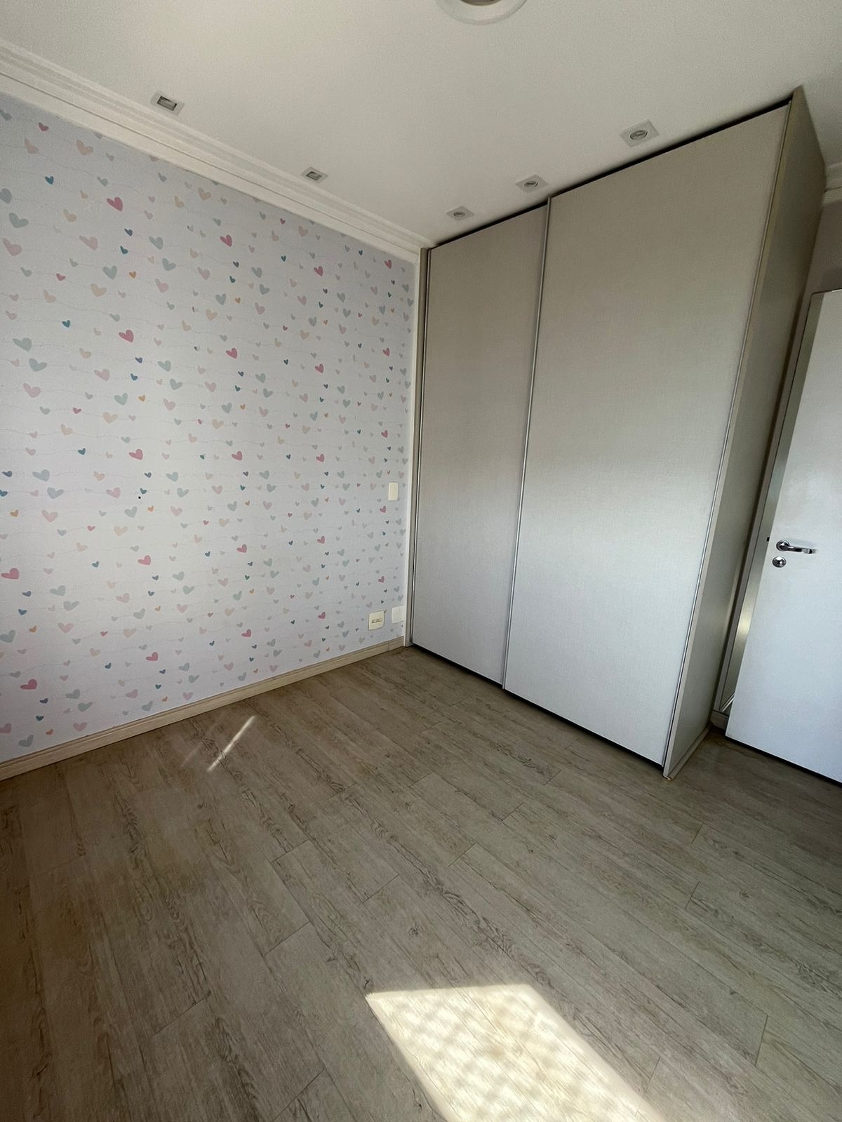 Apartamento para alugar com 2 quartos, 110m² - Foto 13