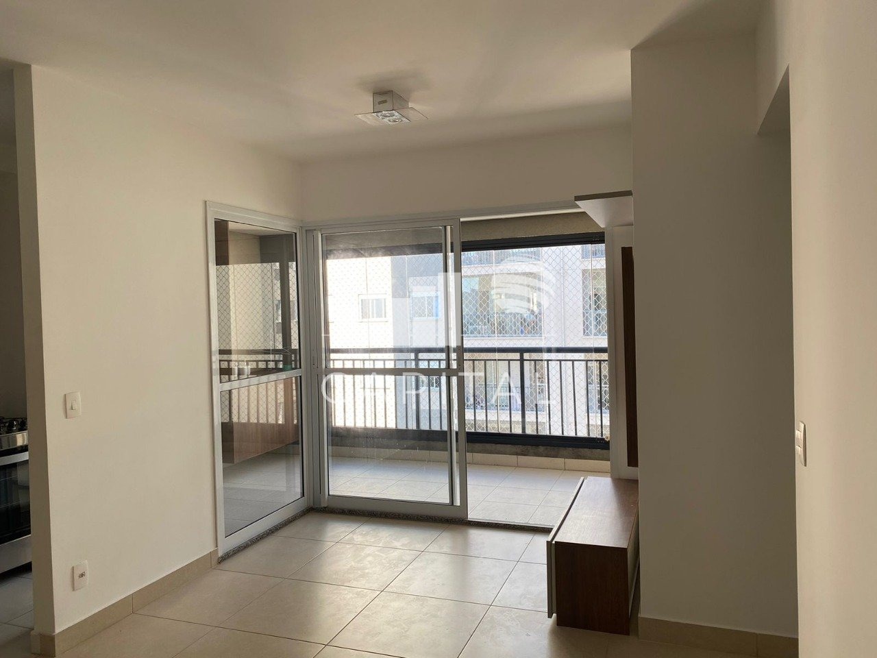 Apartamento para alugar com 2 quartos, 64m² - Foto 5