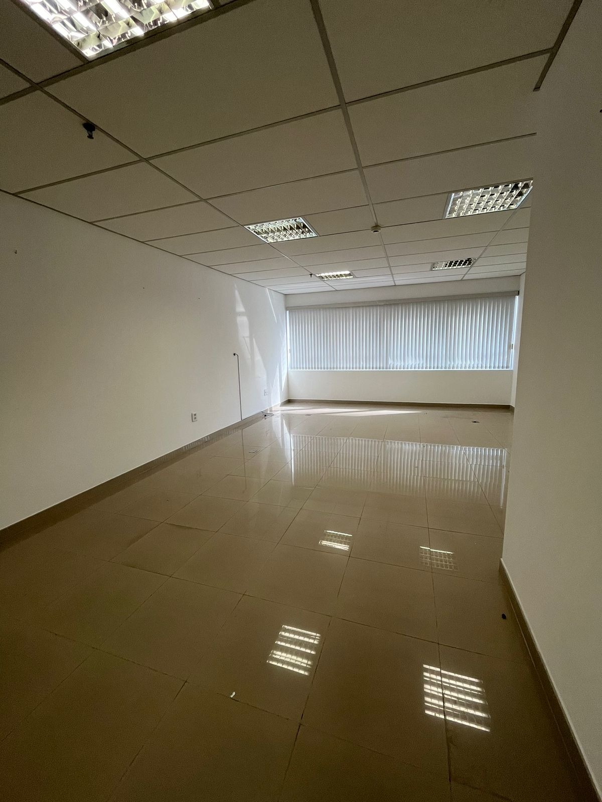 Conjunto Comercial-Sala para alugar, 42m² - Foto 2