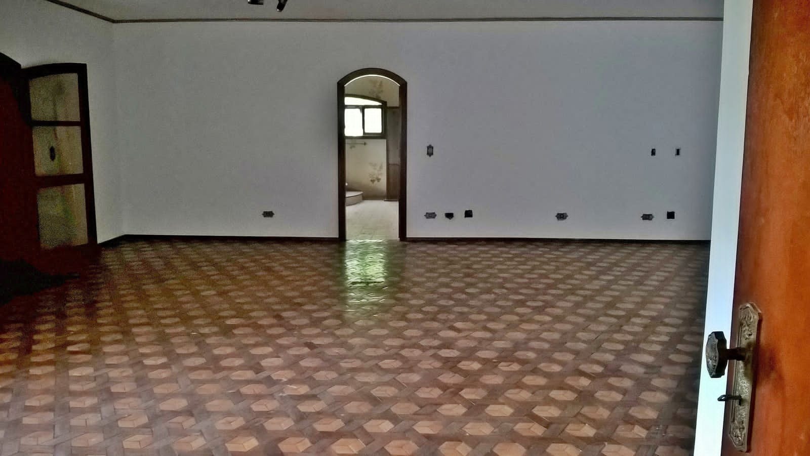 Casa de Condomínio à venda com 7 quartos, 1800m² - Foto 12