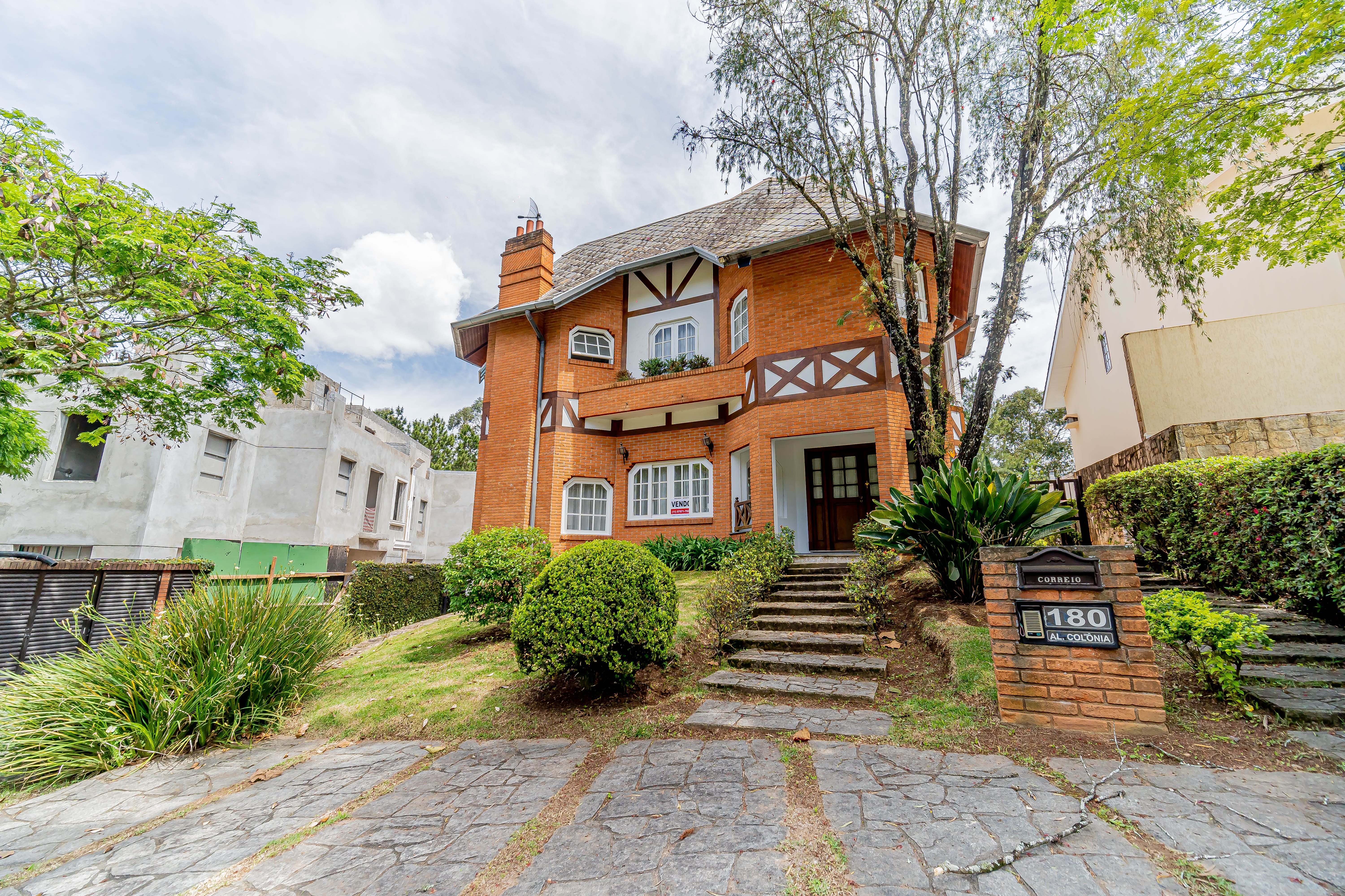 Casa à venda e aluguel com 4 quartos, 600m² - Foto 126