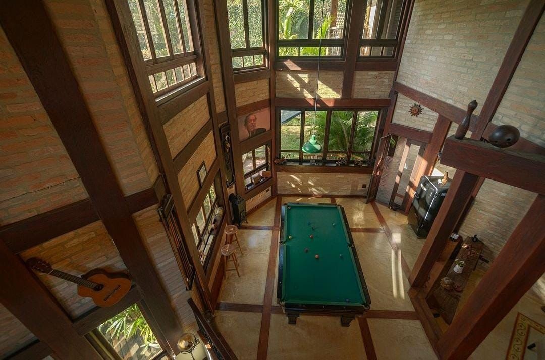 Casa à venda e aluguel com 3 quartos, 550m² - Foto 11