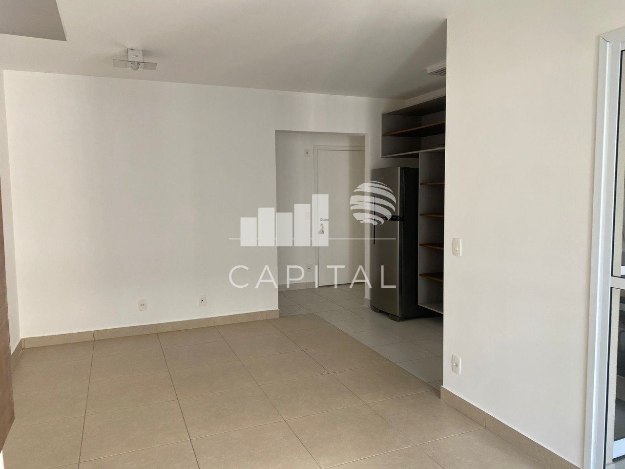 Apartamento para alugar com 2 quartos, 64m² - Foto 8