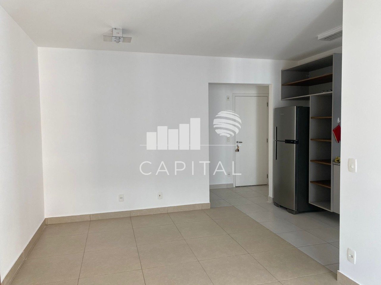 Apartamento para alugar com 2 quartos, 64m² - Foto 7