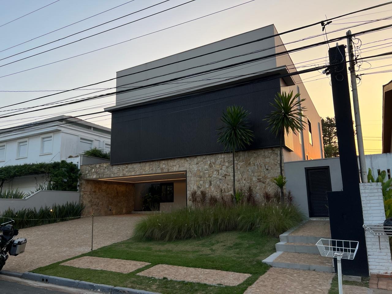 Casa de Condomínio à venda com 4 quartos, 450m² - Foto 13