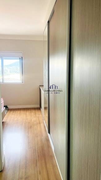 Apartamento à venda com 3 quartos, 110m² - Foto 9