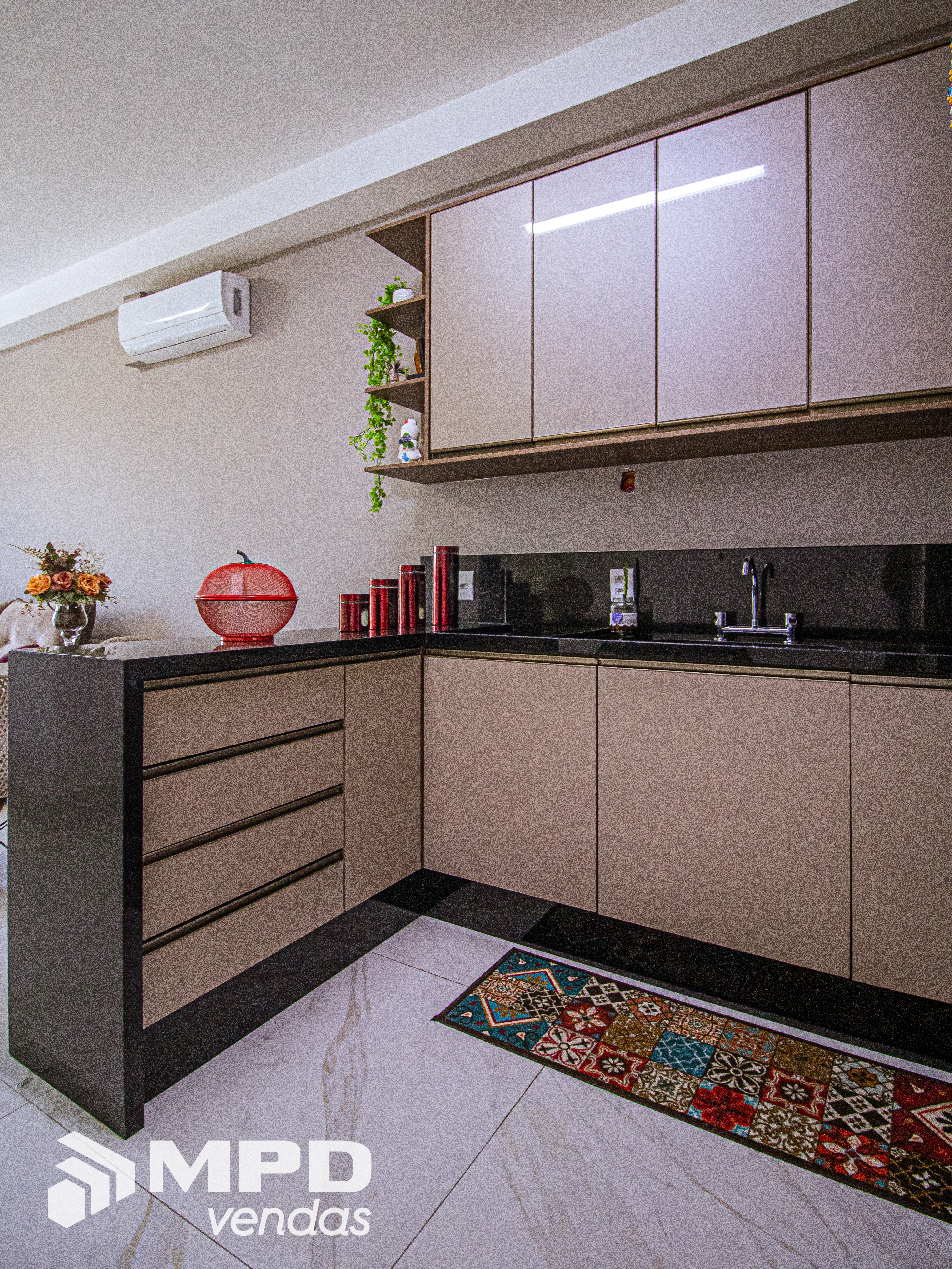 Apartamento à venda com 1 quarto, 45m² - Foto 7