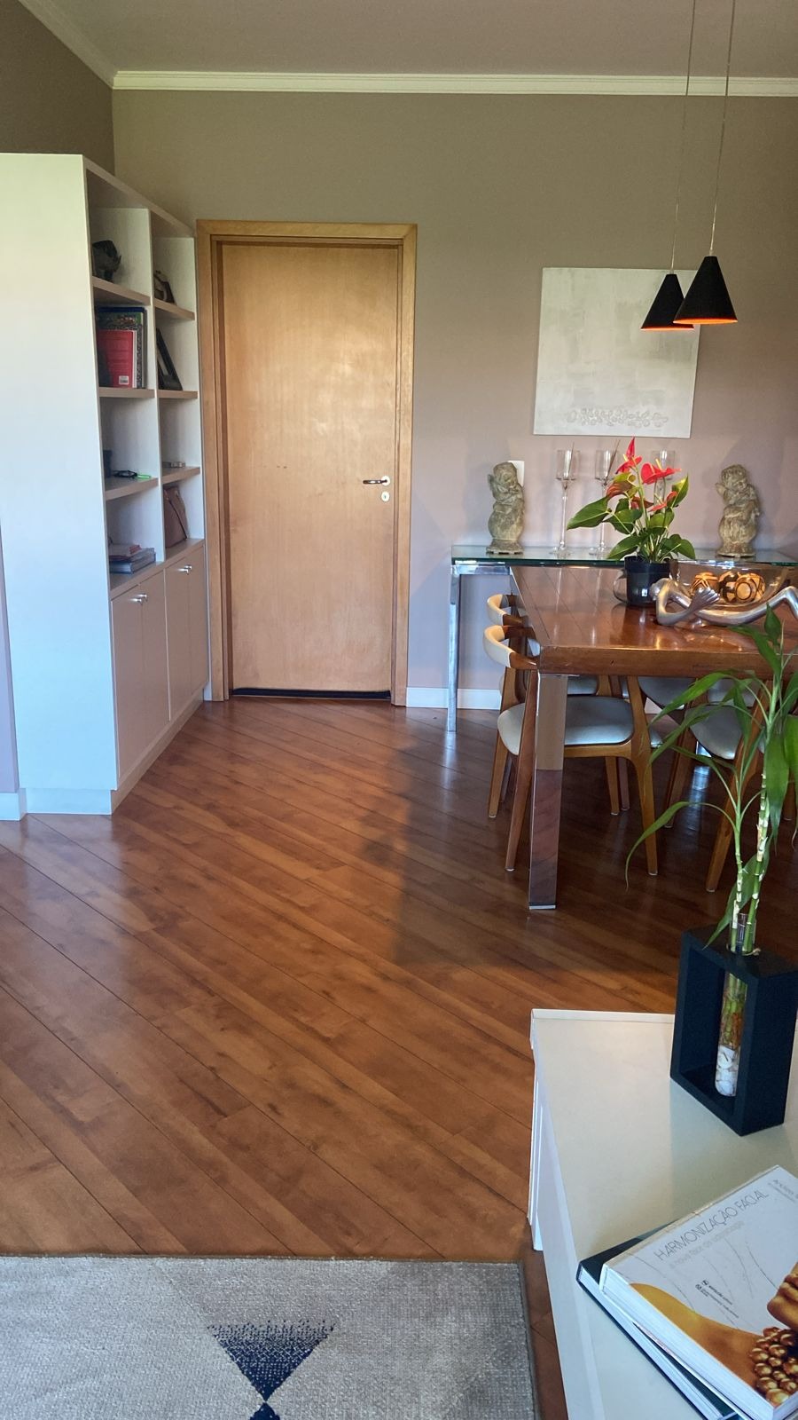 Apartamento à venda com 2 quartos, 113m² - Foto 2