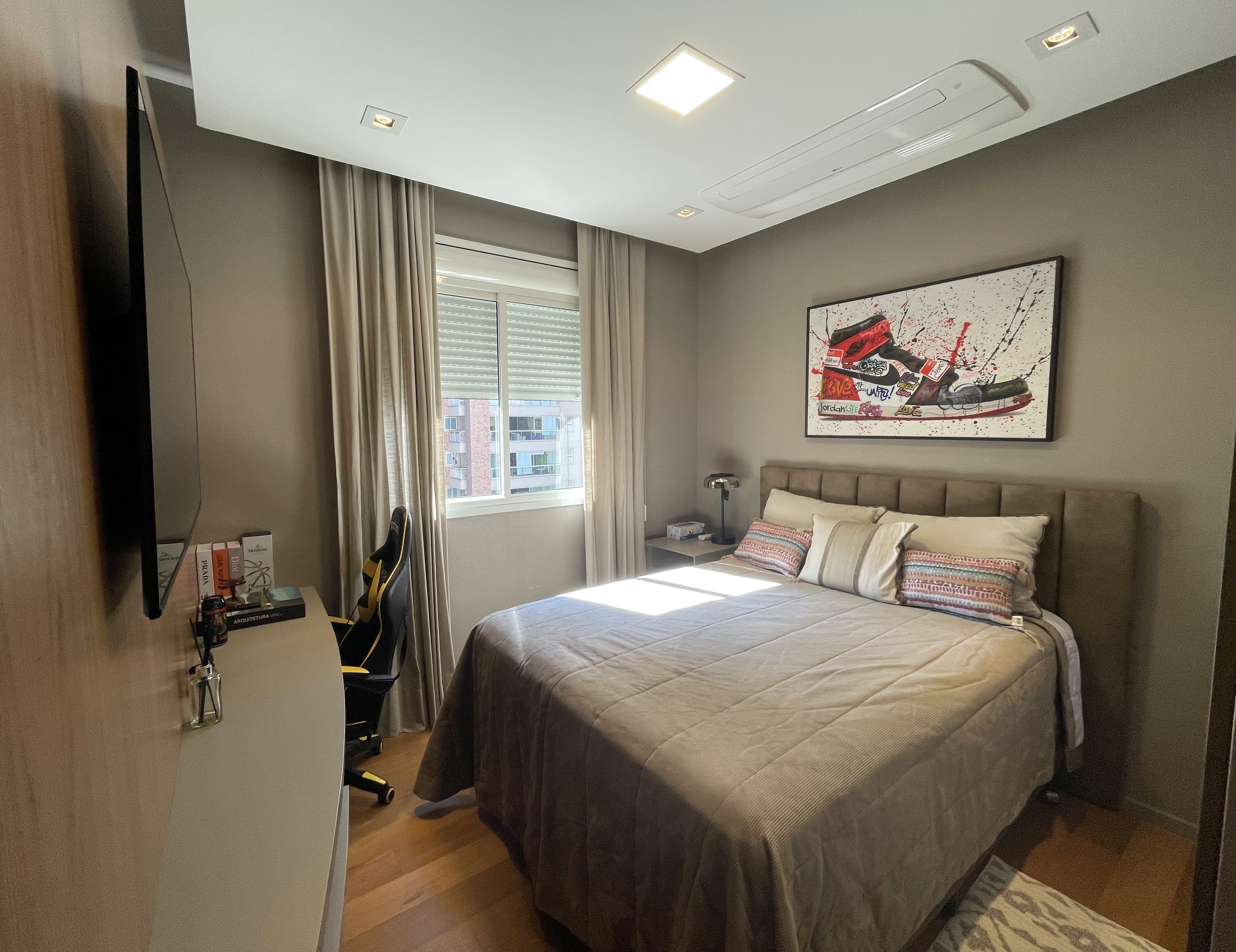 Apartamento à venda com 3 quartos, 176m² - Foto 35