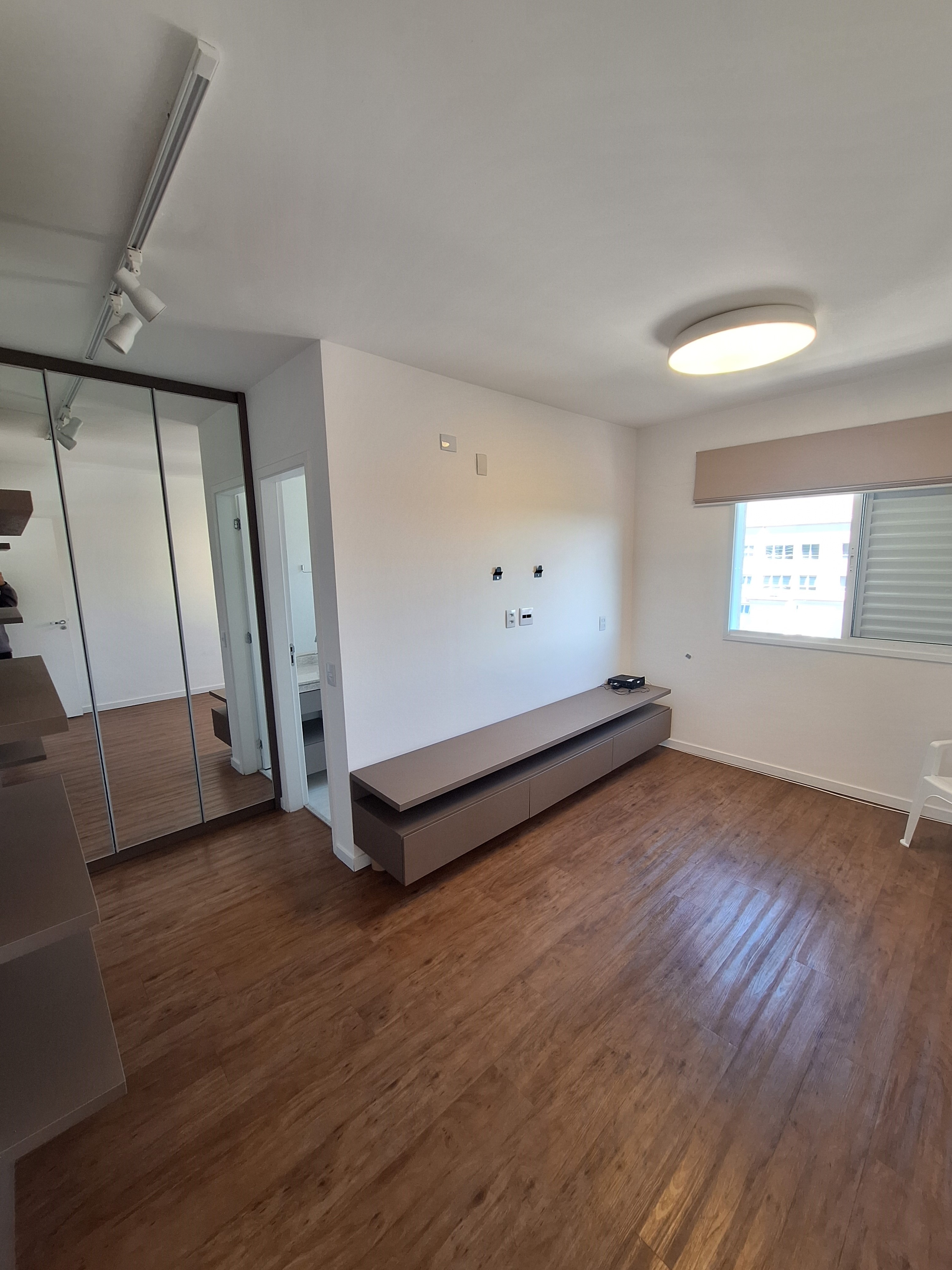 Apartamento para alugar com 3 quartos, 176m² - Foto 7