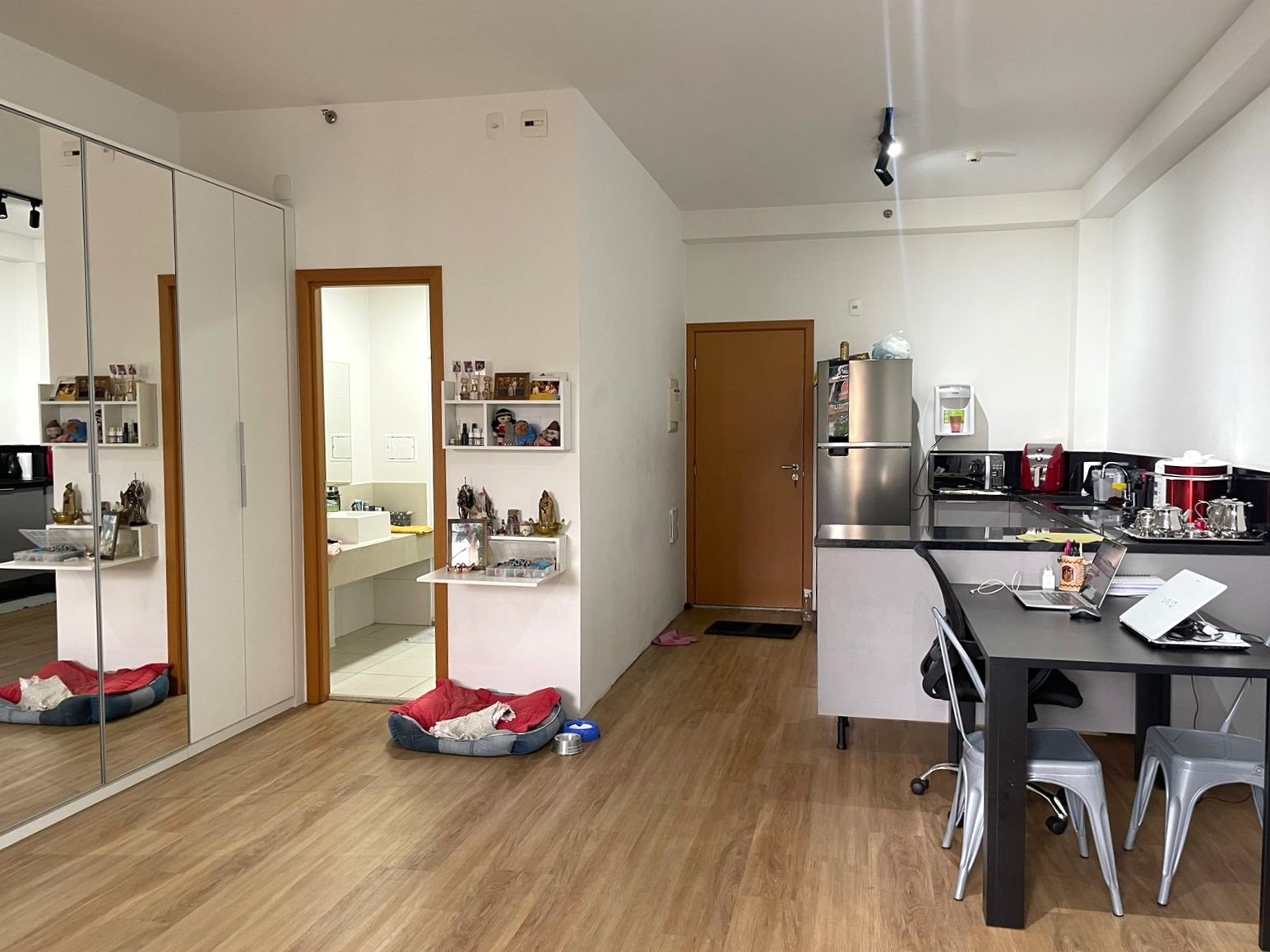 Apartamento à venda com 1 quarto, 45m² - Foto 4