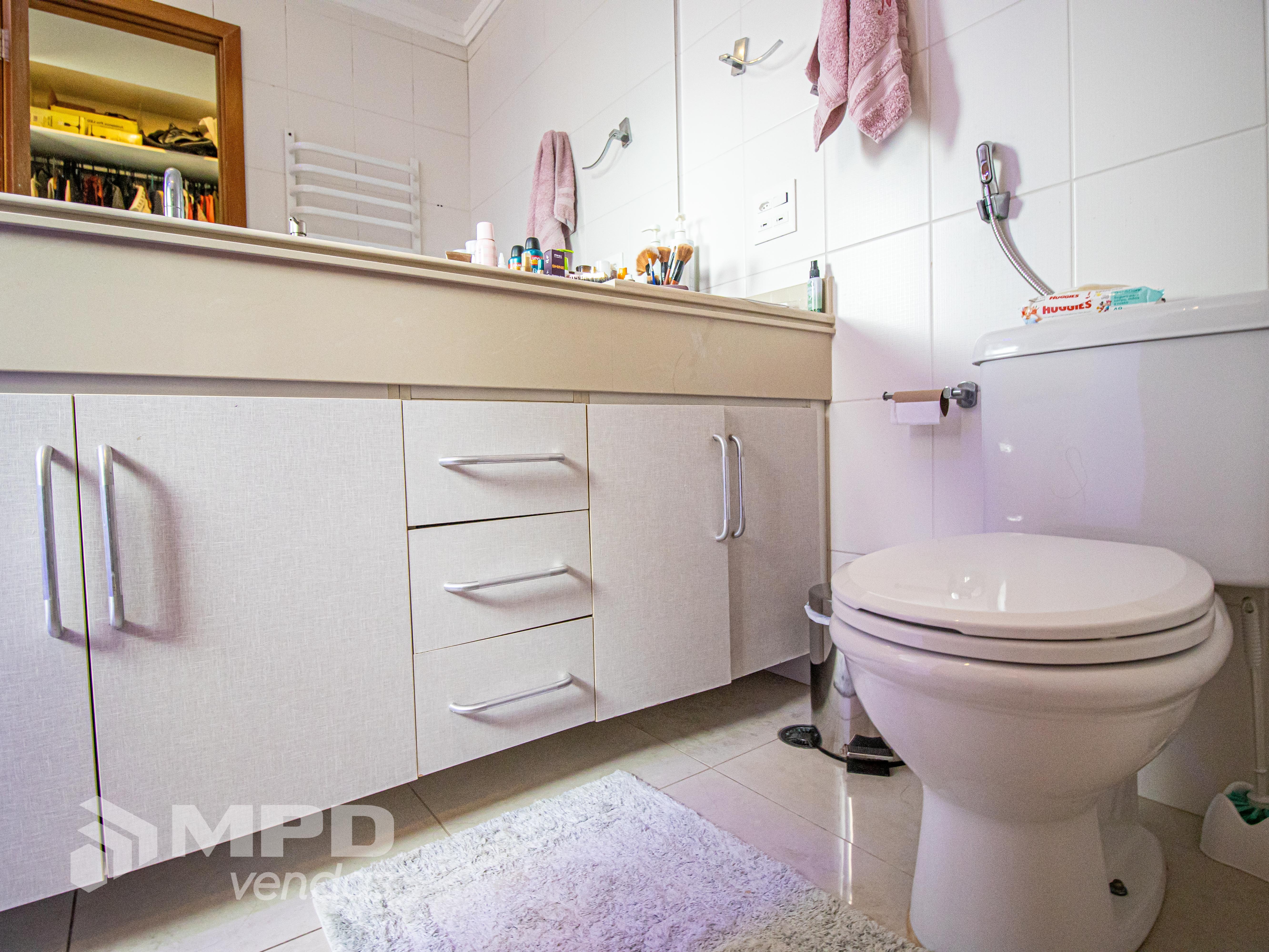 Apartamento à venda com 3 quartos, 133m² - Foto 17