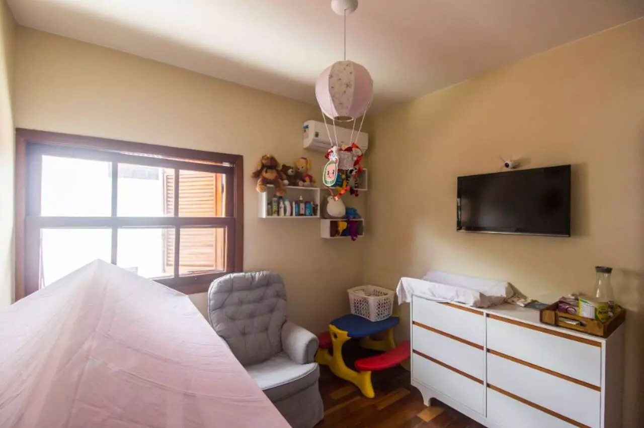 Casa de Condomínio à venda com 4 quartos, 326m² - Foto 26