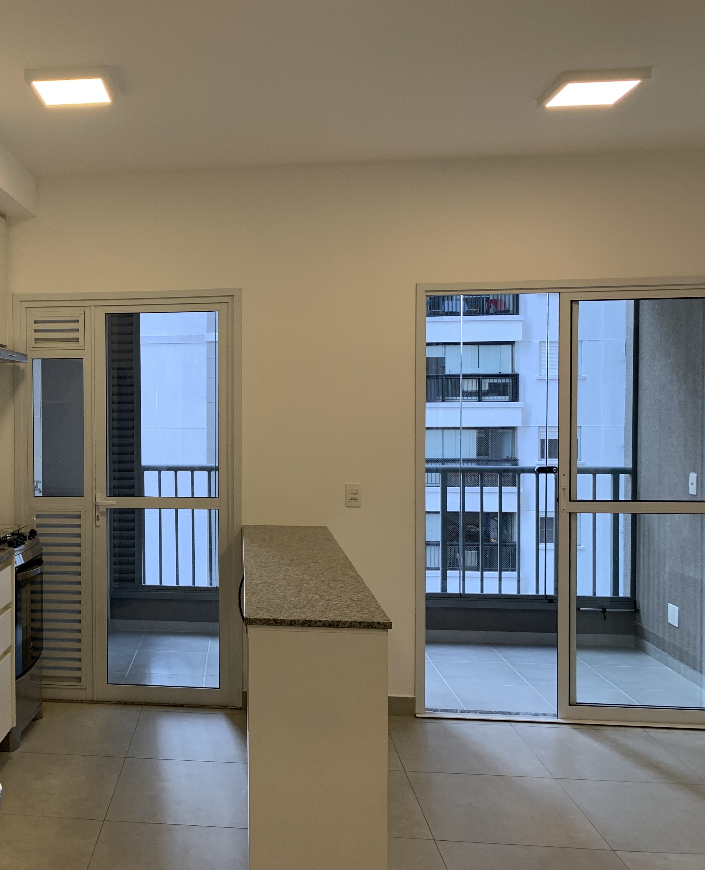 Apartamento para alugar com 2 quartos, 52m² - Foto 2