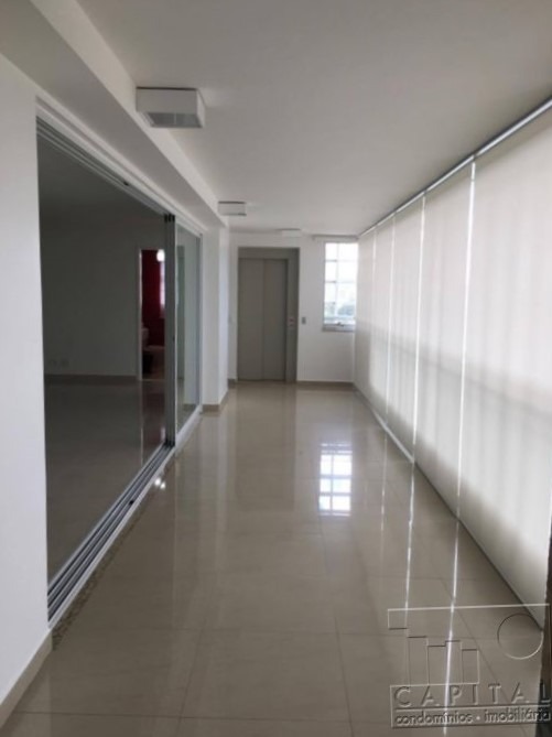 Apartamento para alugar com 3 quartos, 196m² - Foto 5