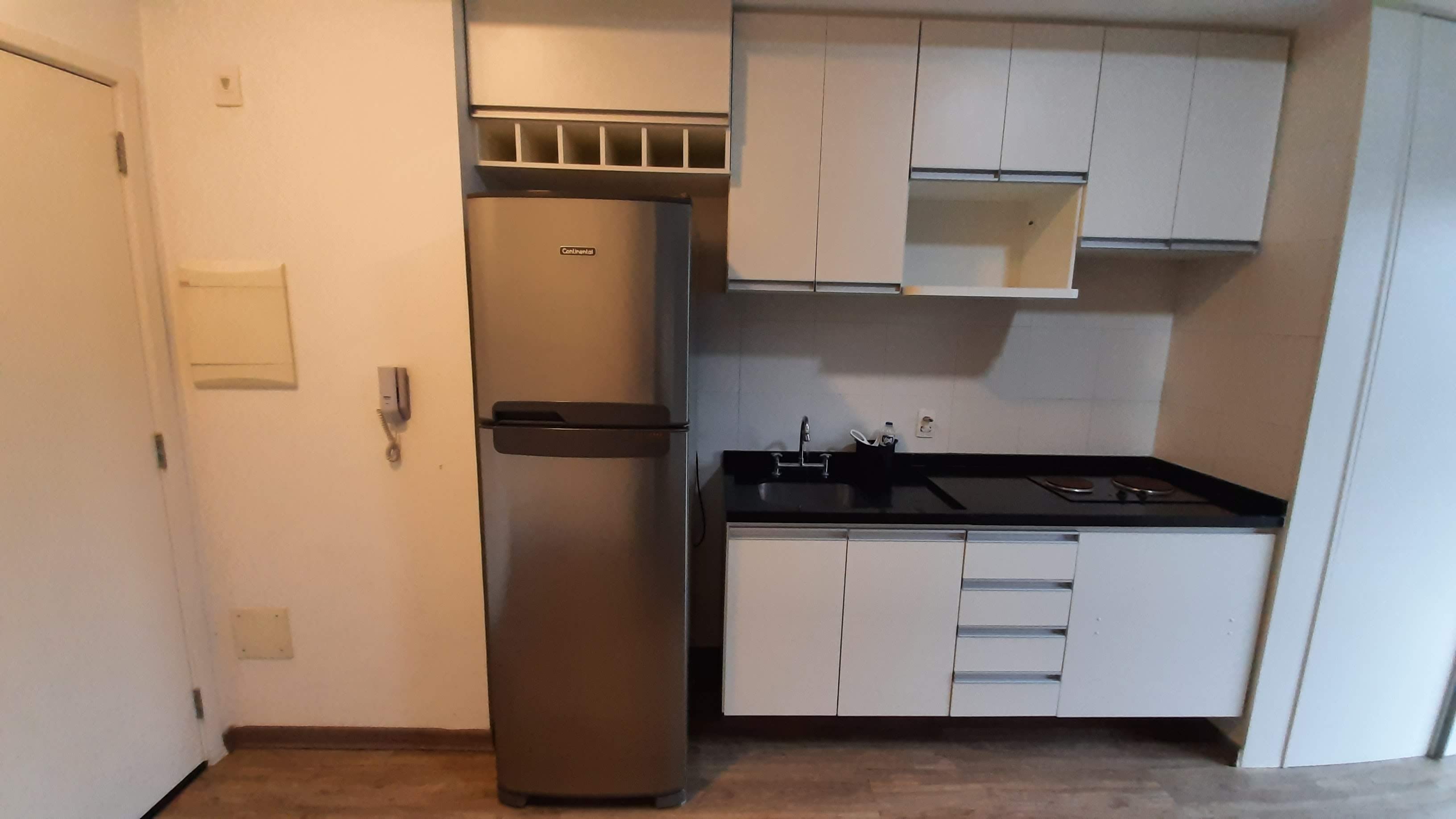 Apartamento para alugar com 1 quarto, 50m² - Foto 5