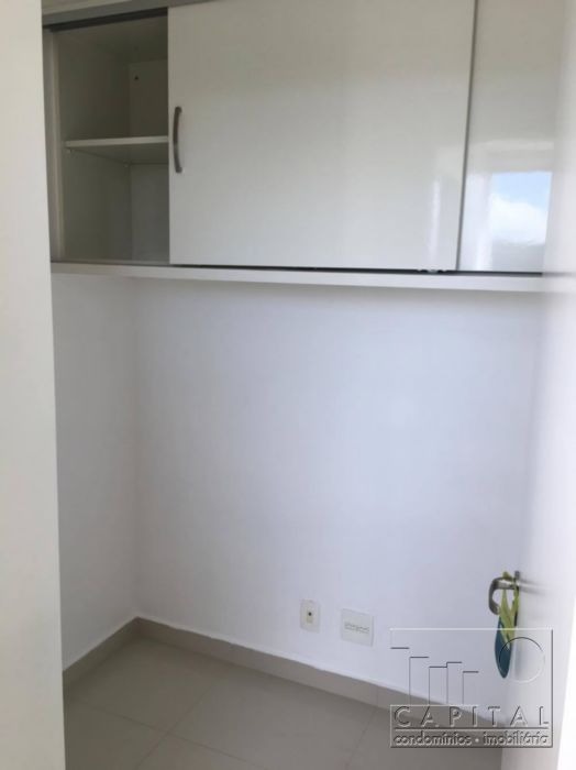 Apartamento para alugar com 3 quartos, 196m² - Foto 13