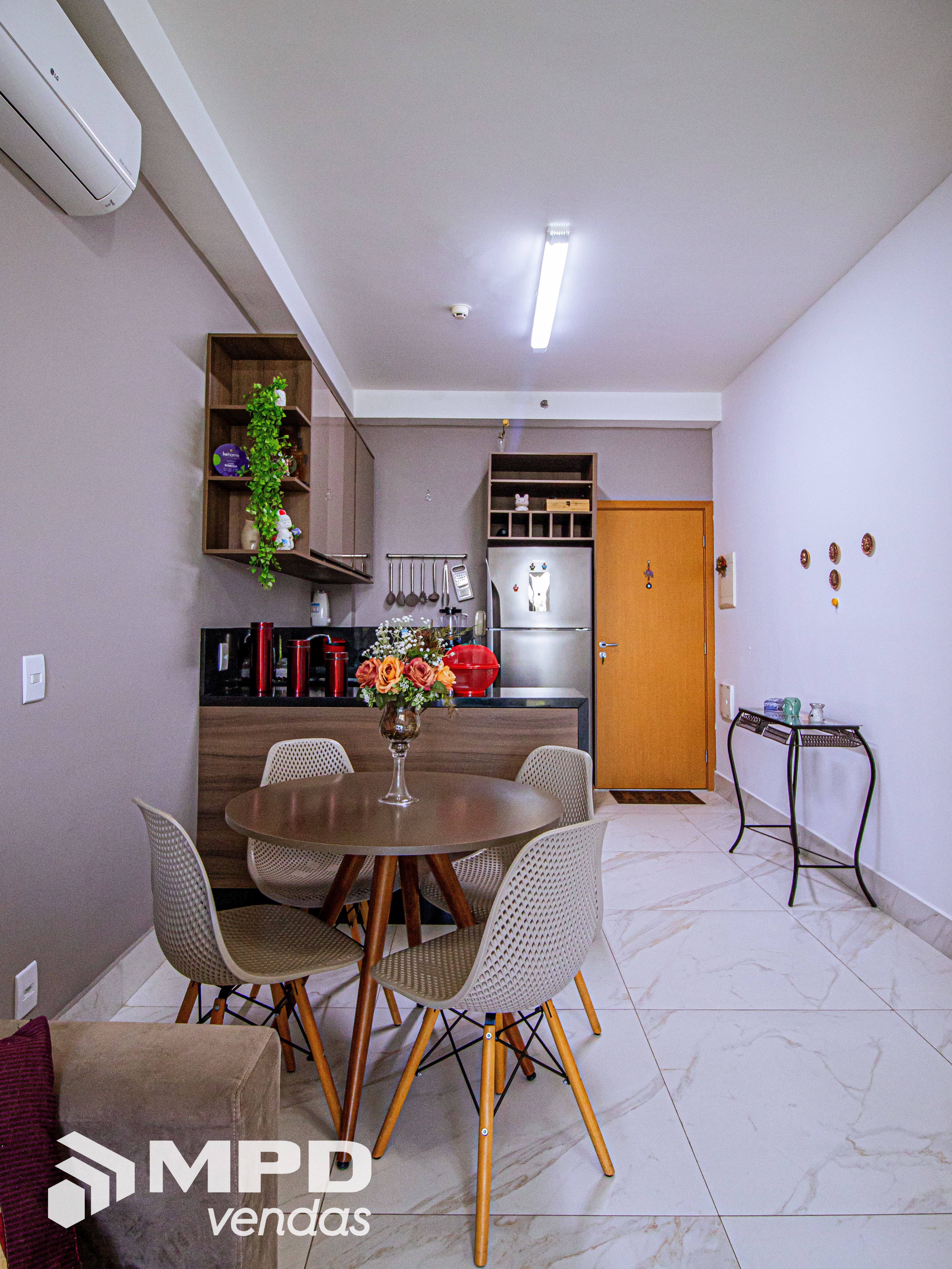 Apartamento à venda com 1 quarto, 45m² - Foto 5