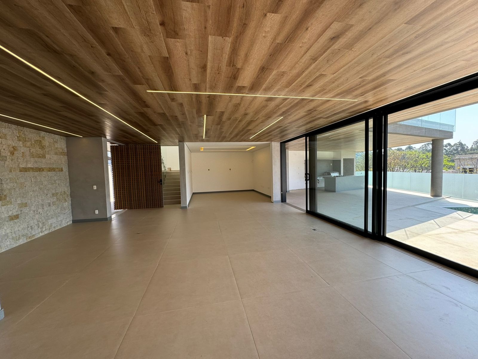 Casa à venda com 4 quartos, 597m² - Foto 31