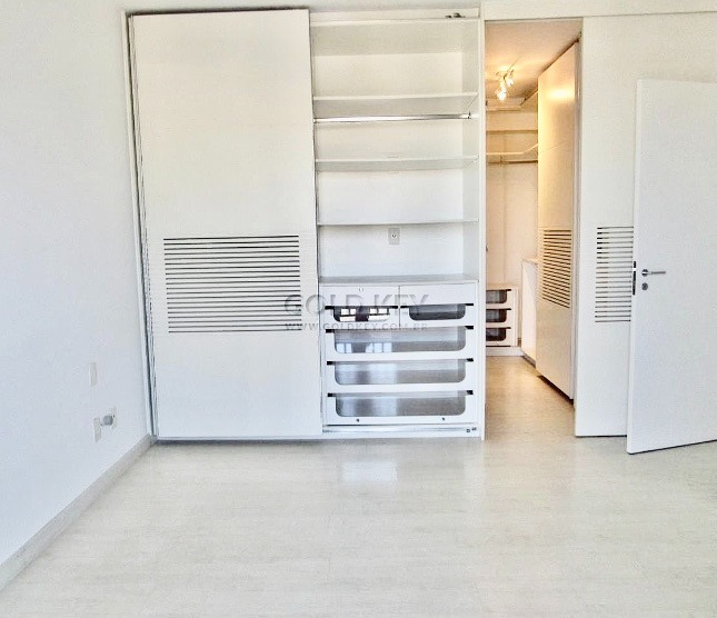 Apartamento para alugar com 3 quartos, 163m² - Foto 8