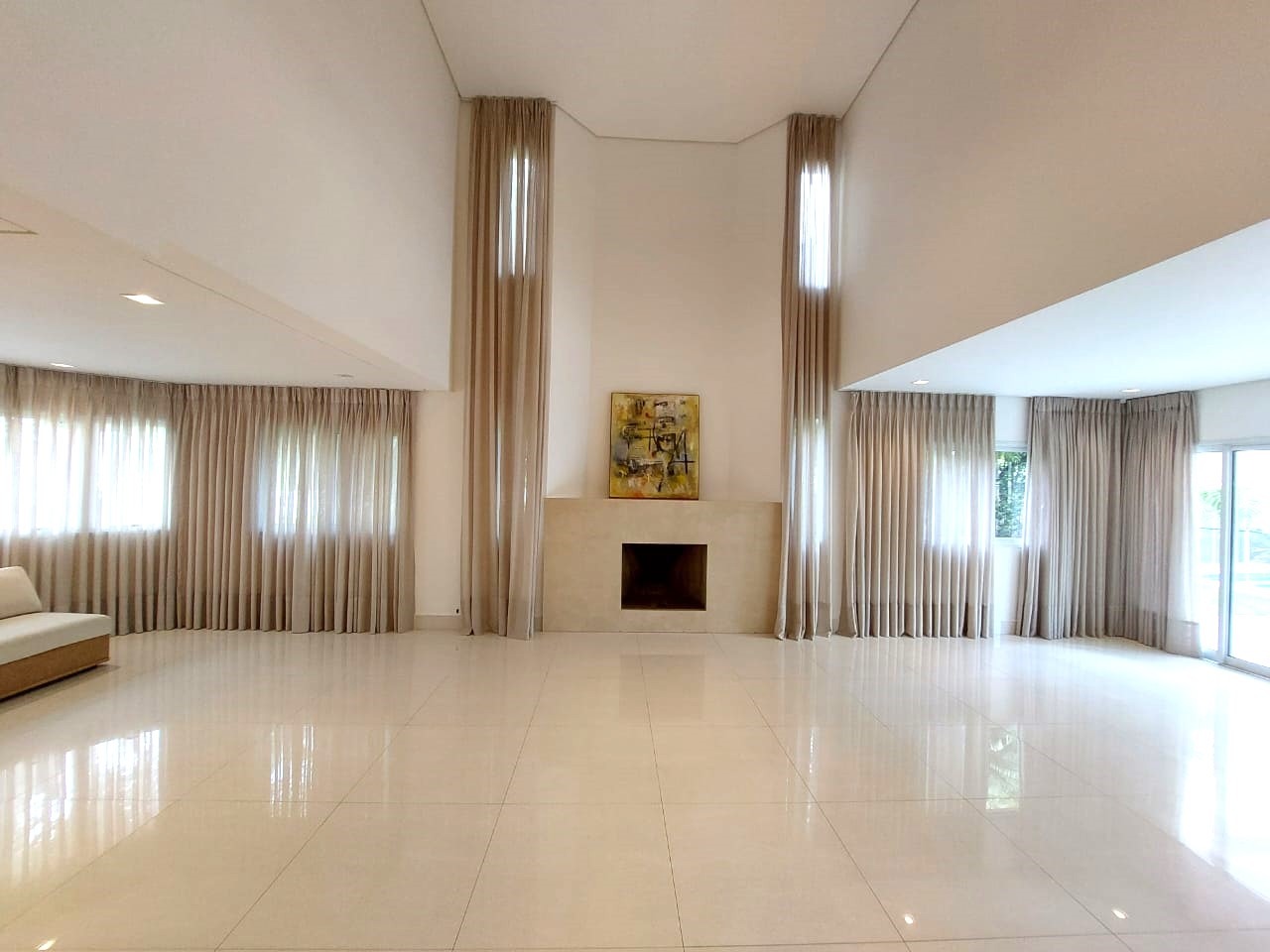 Sobrado, 4 quartos, 382 m² - Foto 2