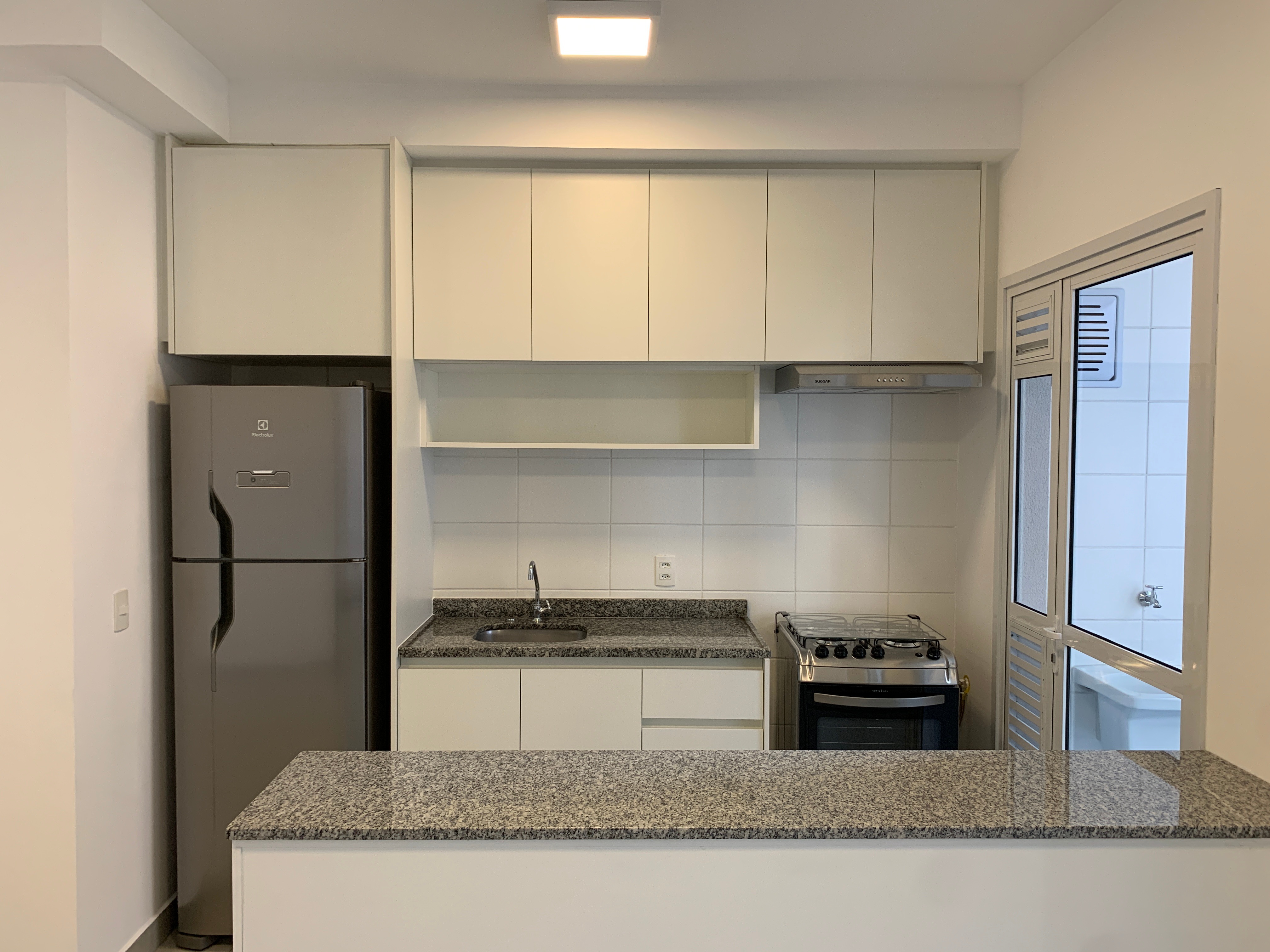 Apartamento para alugar com 2 quartos, 52m² - Foto 6