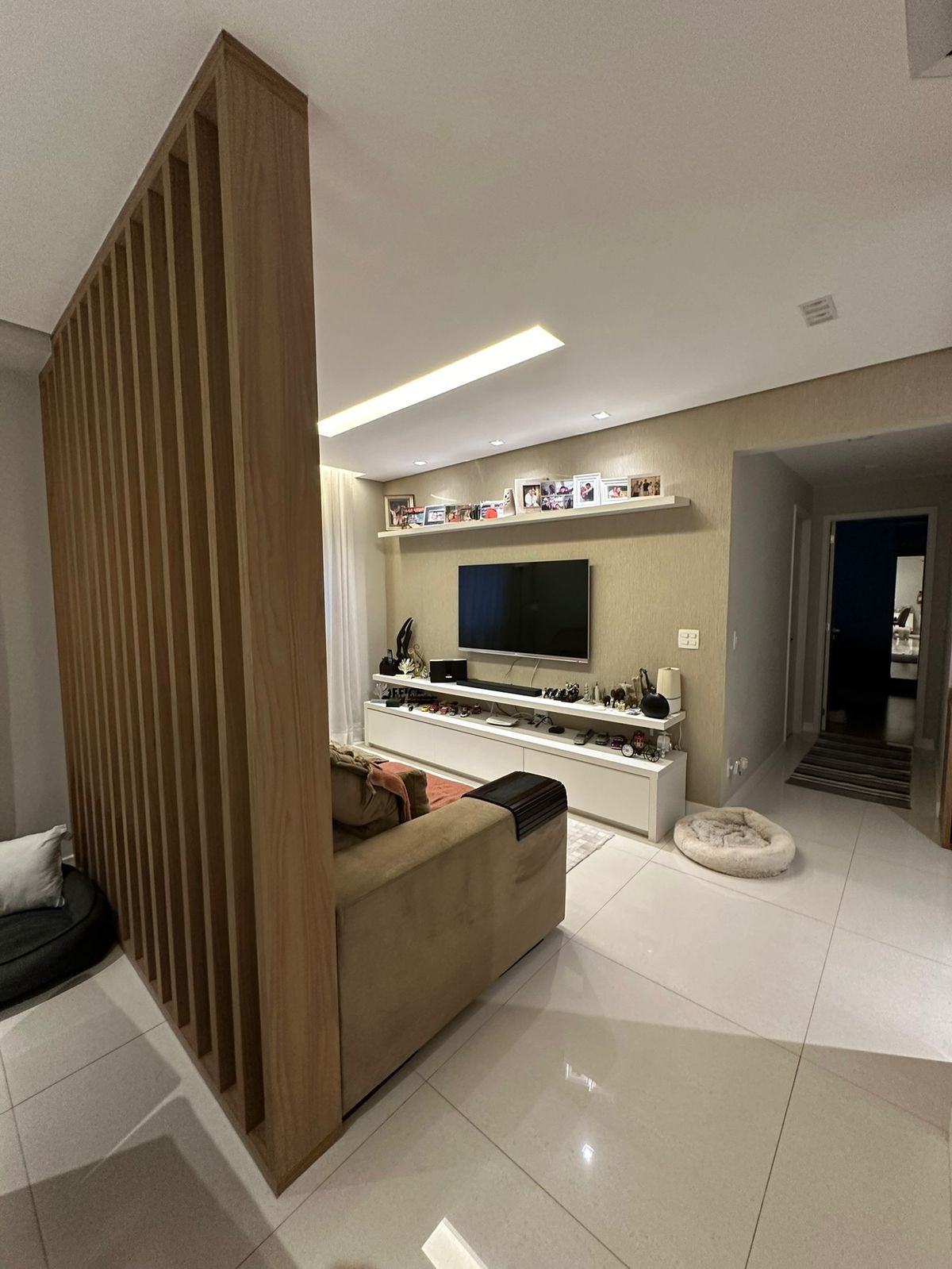 Apartamento à venda e aluguel com 2 quartos, 96m² - Foto 1