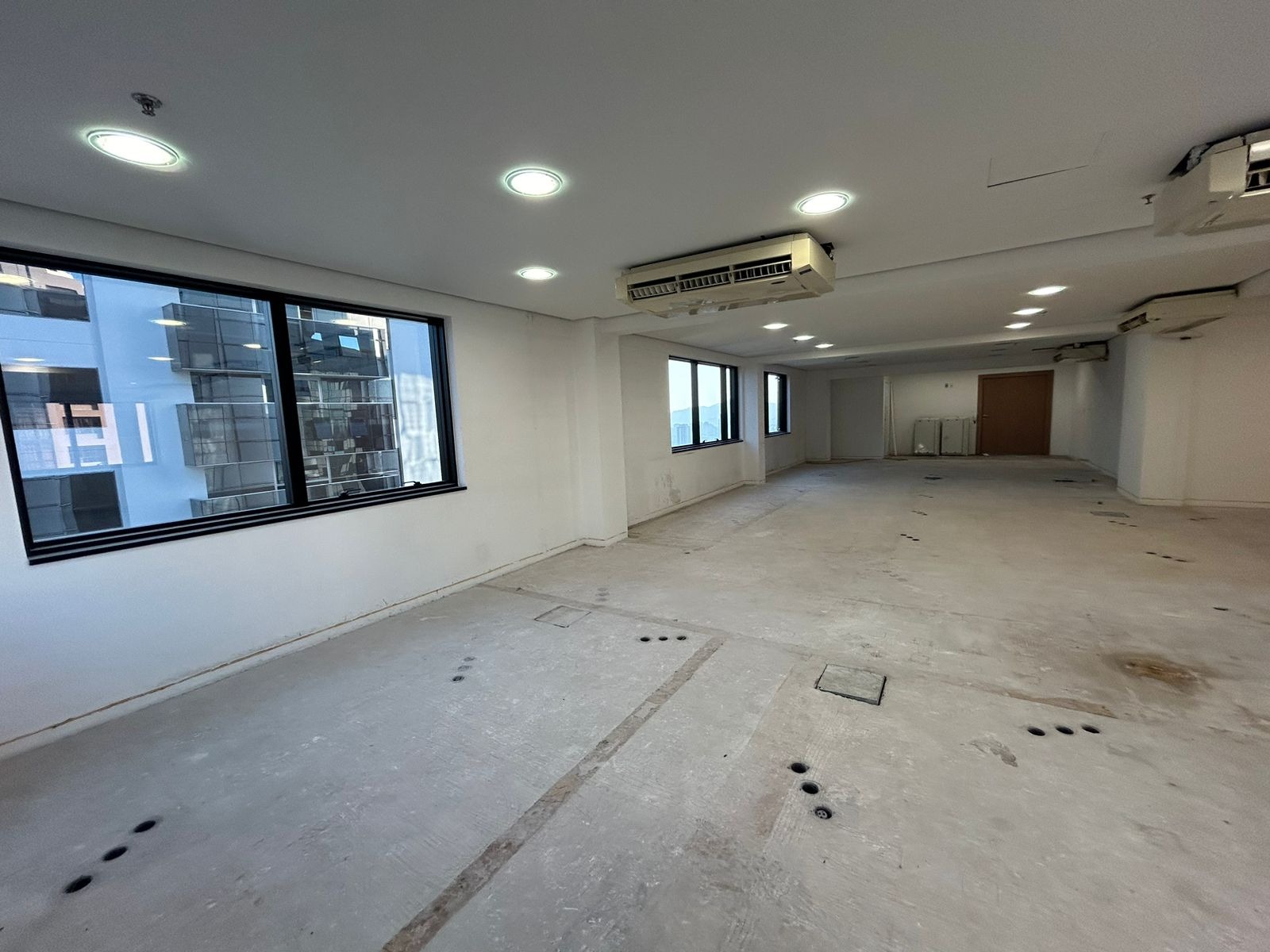 Conjunto Comercial-Sala para alugar, 141m² - Foto 6