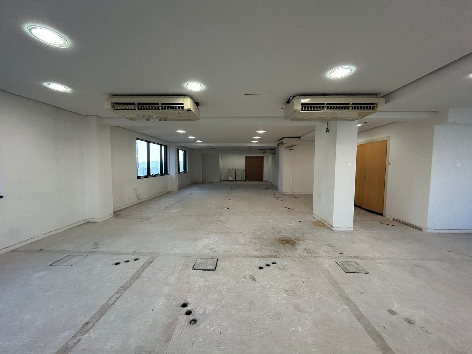 Conjunto Comercial-Sala para alugar, 141m² - Foto 4