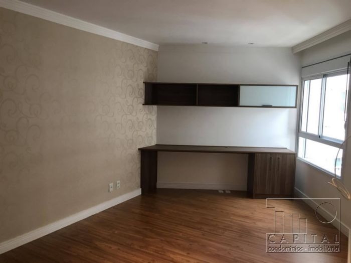 Apartamento para alugar com 3 quartos, 196m² - Foto 17