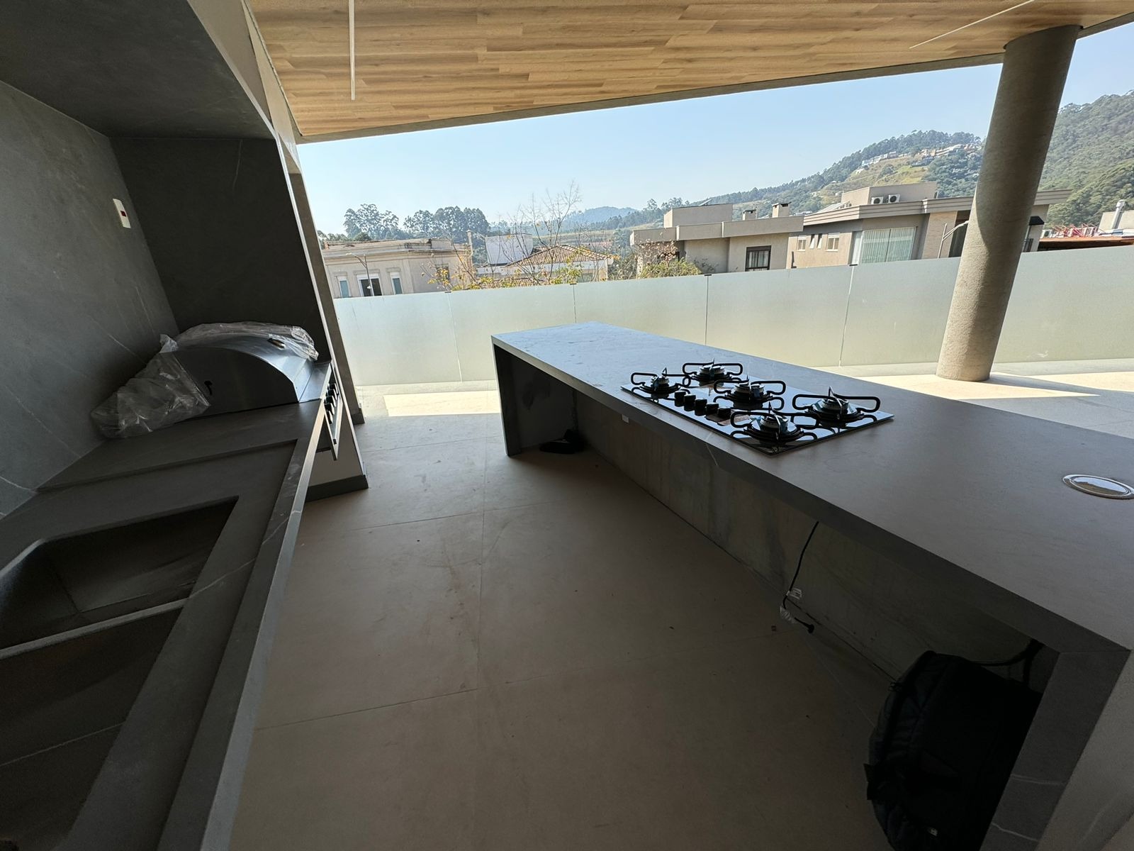 Casa à venda com 4 quartos, 597m² - Foto 7