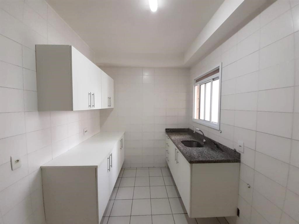 Apartamento para alugar com 3 quartos, 85m² - Foto 7