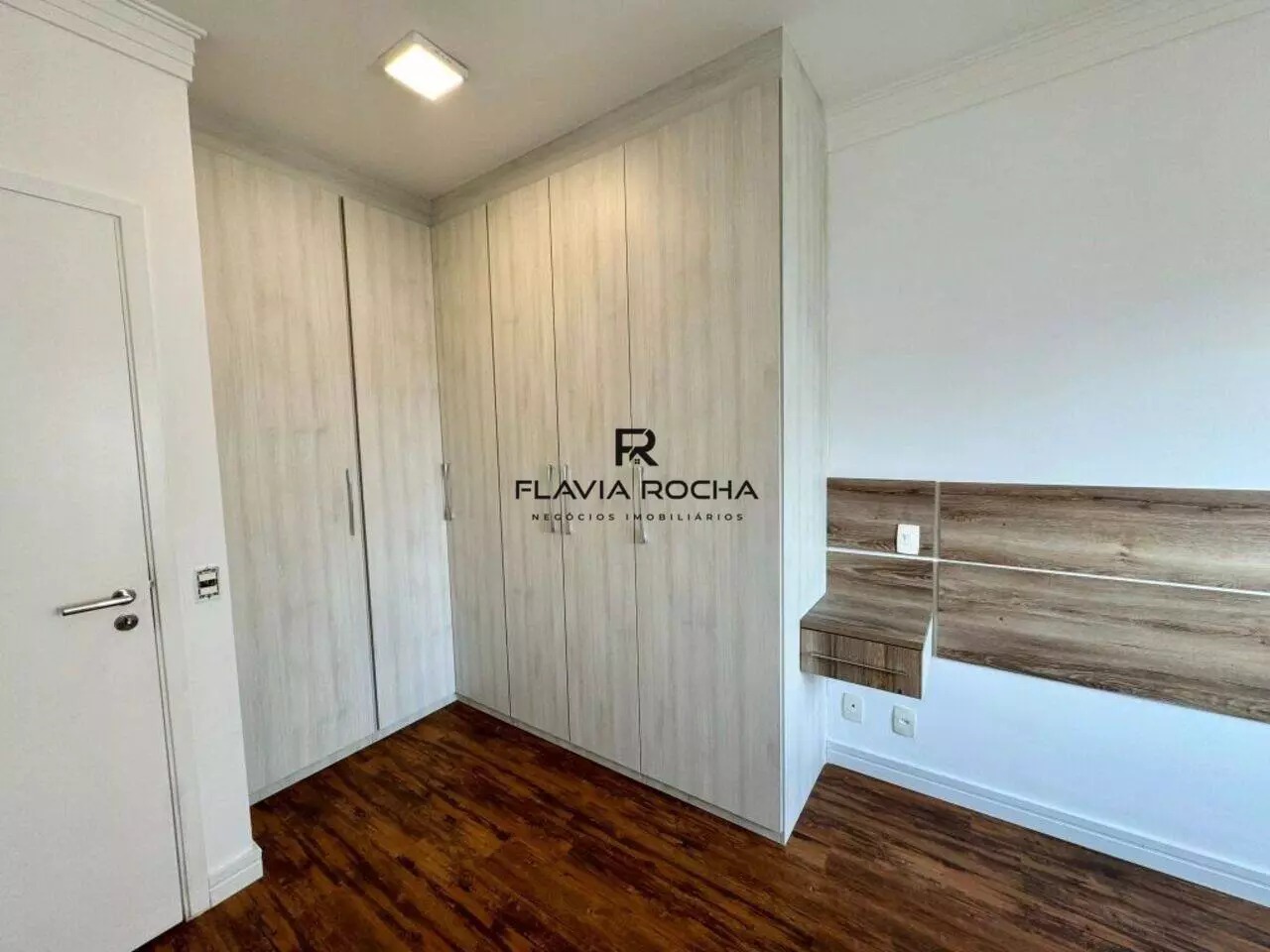 Apartamento para alugar com 1 quarto, 50m² - Foto 13