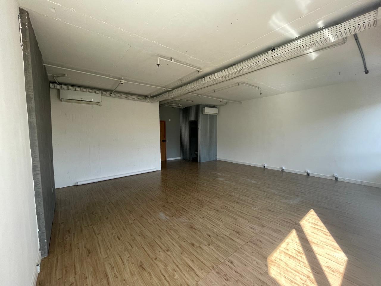 Conjunto Comercial-Sala para alugar, 60m² - Foto 4