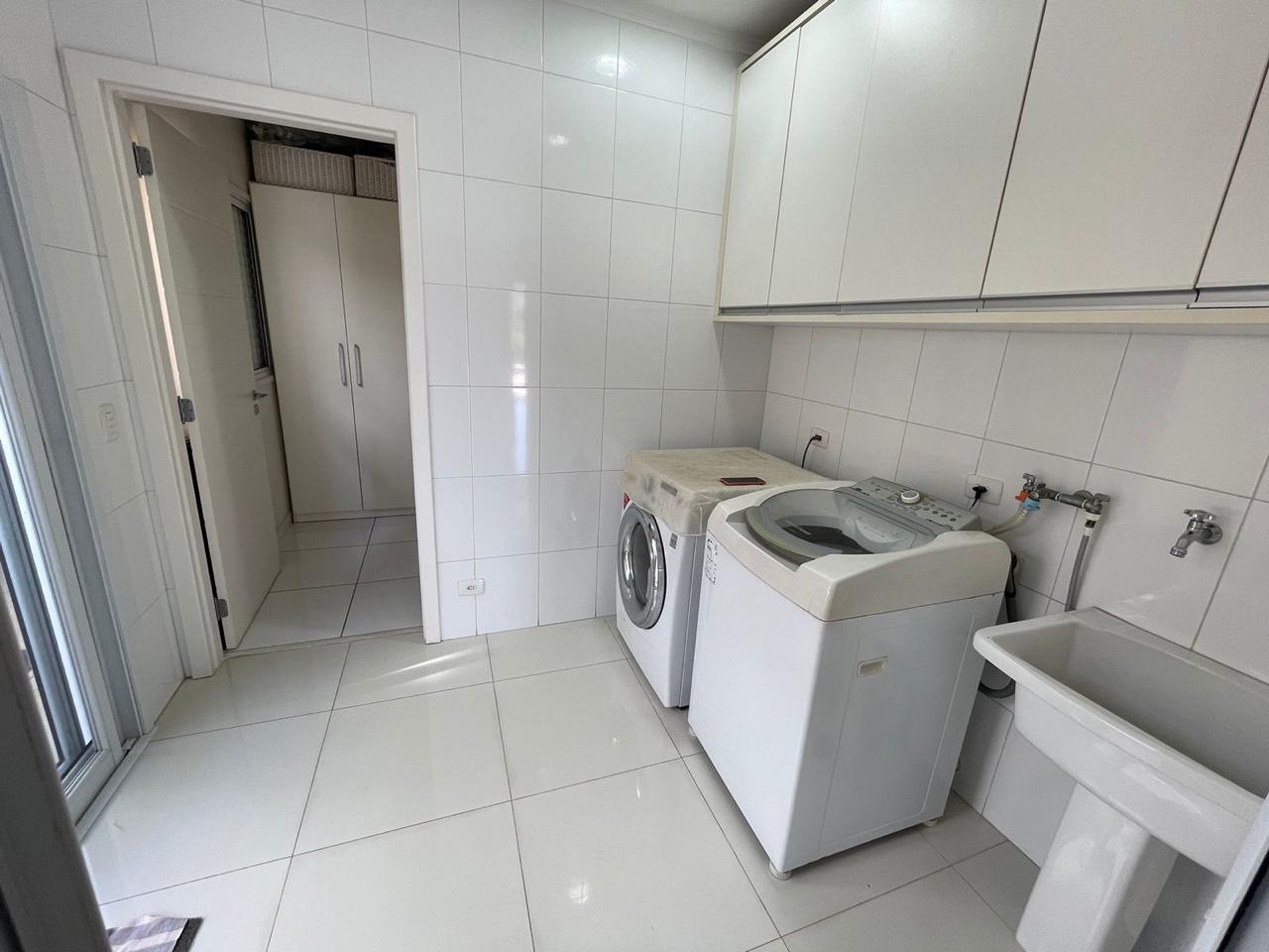 Sobrado à venda com 5 quartos, 441m² - Foto 12