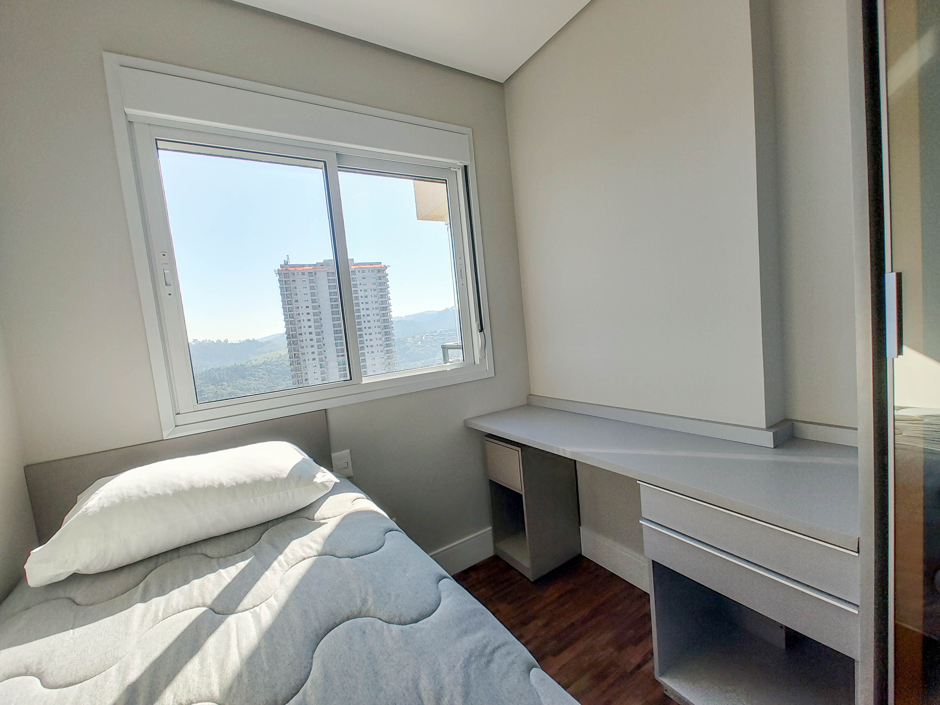 Apartamento para alugar com 3 quartos, 109m² - Foto 25