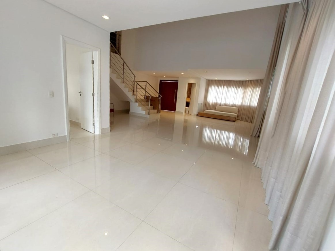 Sobrado, 4 quartos, 382 m² - Foto 4